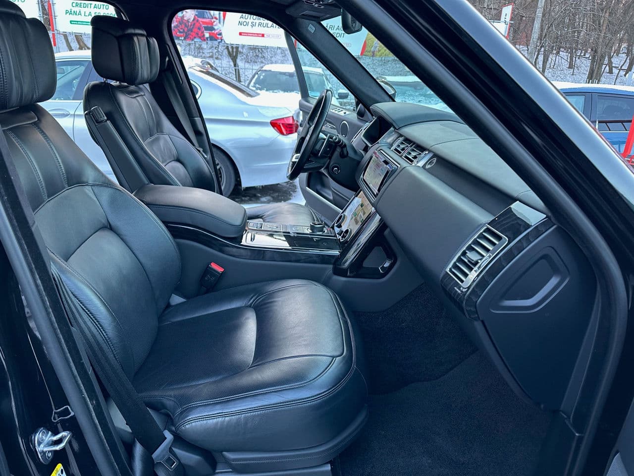Land Rover Range Rover Vogue 2020 — Миниатюра 6