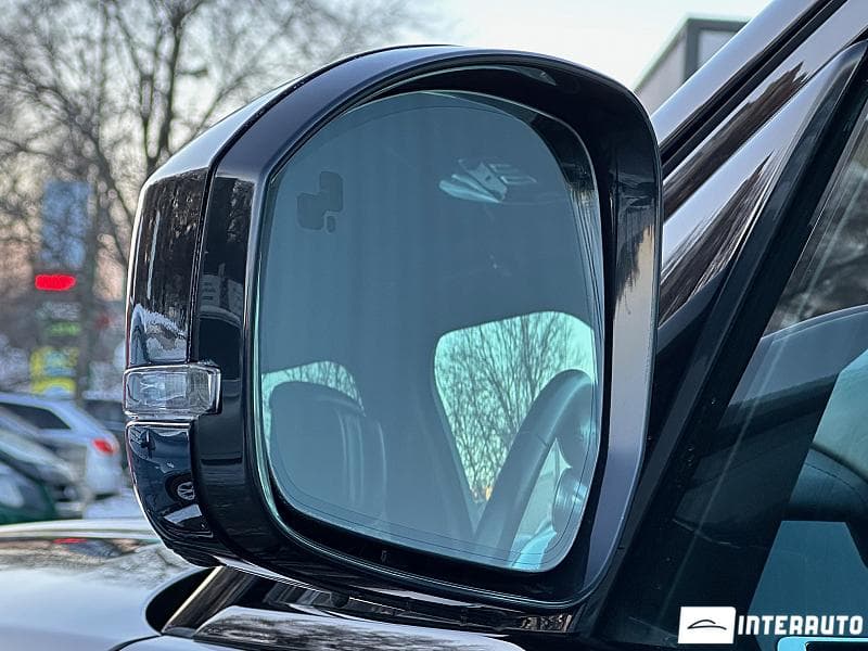 Land Rover Range Rover Vogue 2020 — Миниатюра 24