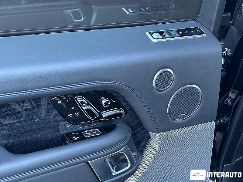 Land Rover Range Rover Vogue 2020 — Миниатюра 19