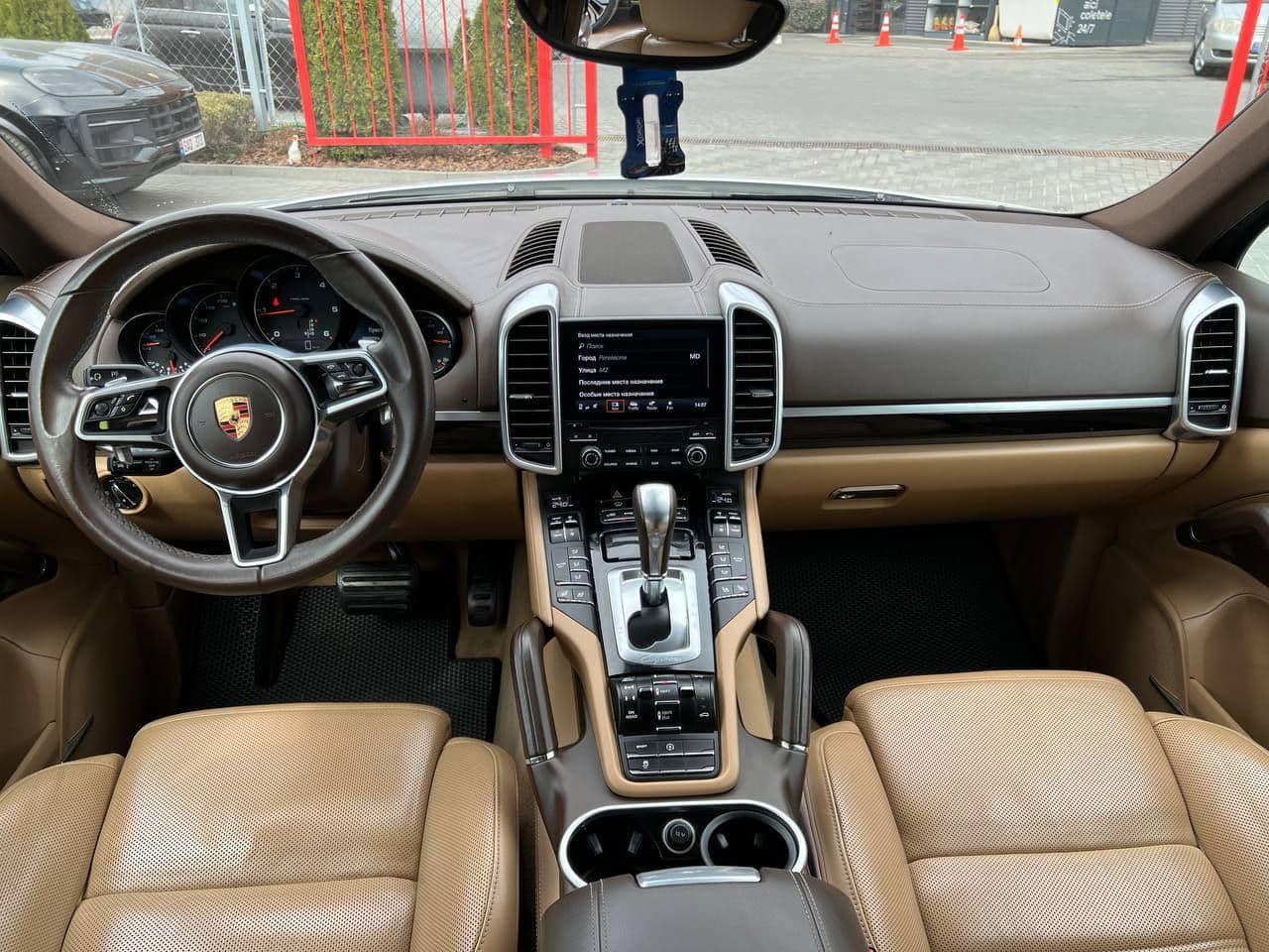 Porsche Cayenne 2016 — Миниатюра 9