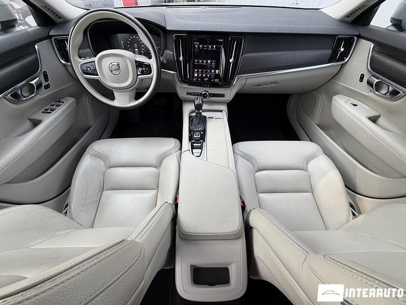 Volvo V 90 Cross Country 2017 — Миниатюра 10