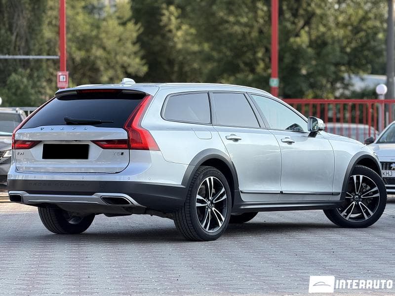 Volvo V 90 Cross Country 2017 — Миниатюра 2