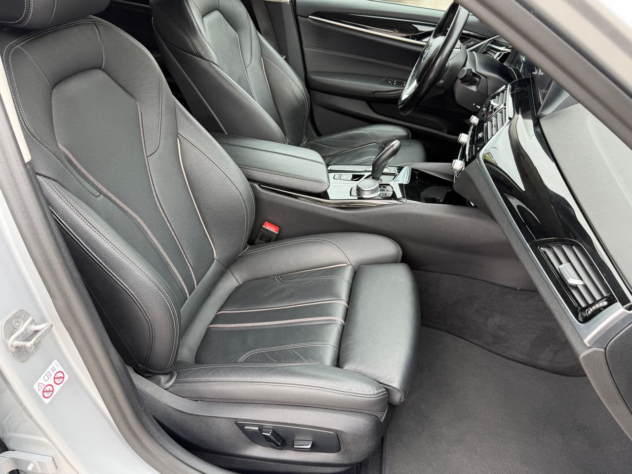 BMW 520 2020 — Миниатюра 19