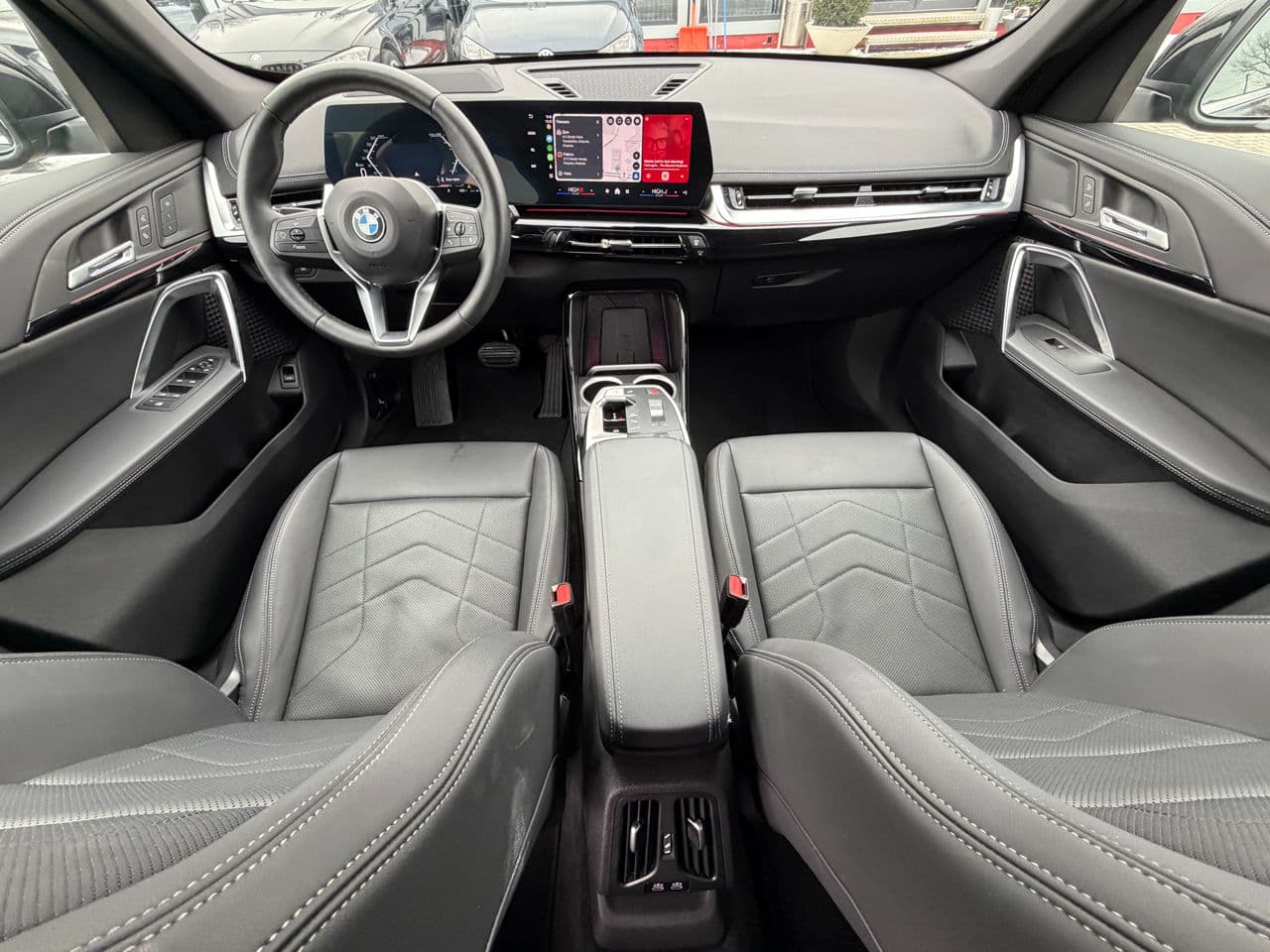BMW X1 2.8i 2024 — Миниатюра 11