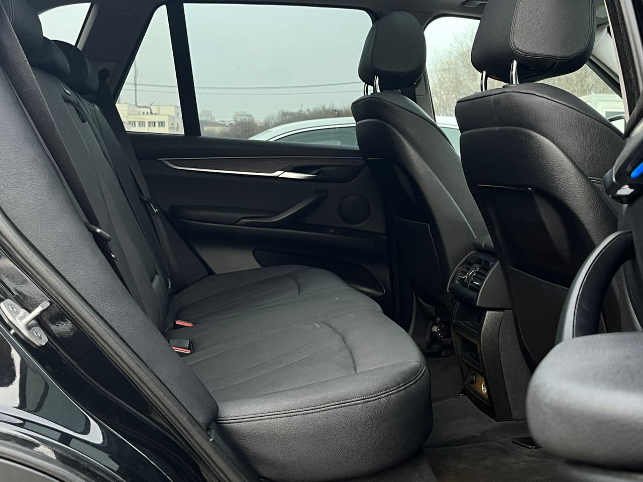 2016 BMW X5 4.0e — Miniatură 18