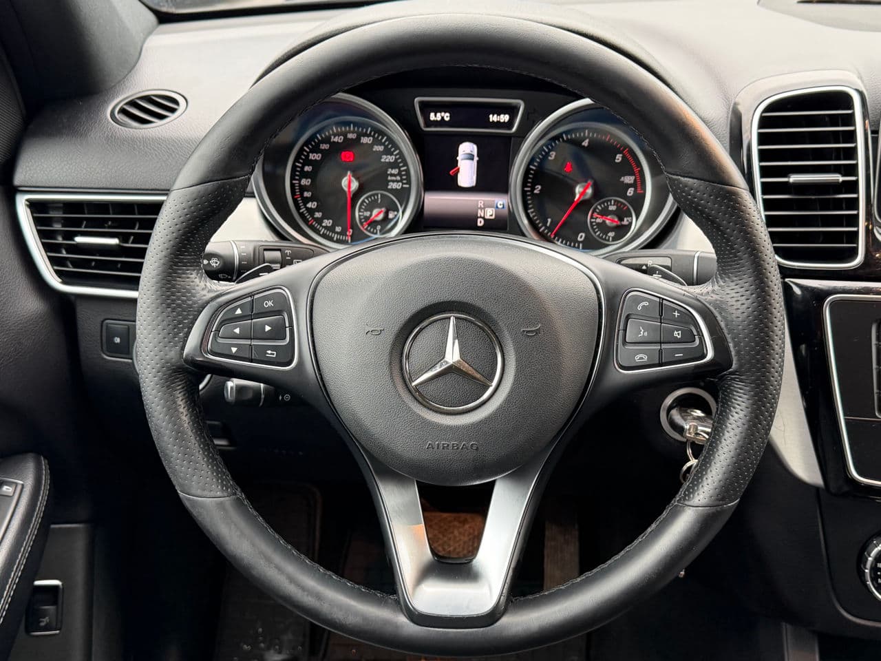 Mercedes GLE 250 2016 — Миниатюра 10