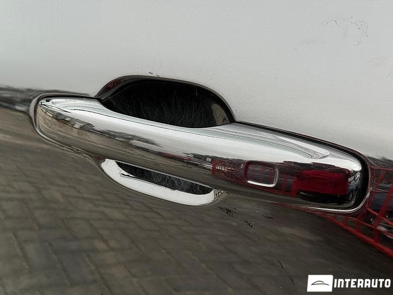 Volvo XC 60 2018 — Миниатюра 19