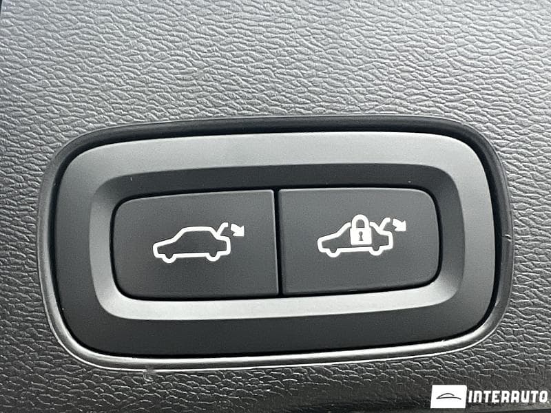 Volvo XC 60 2022 — Миниатюра 21