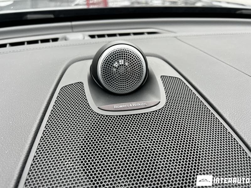 Volvo XC 60 2022 — Миниатюра 13