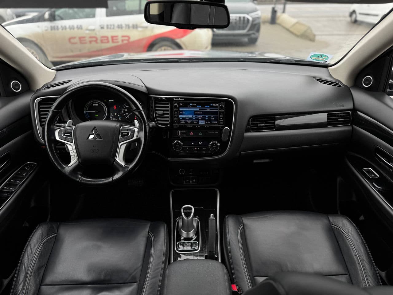 Mitsubishi Outlander 2015 — Миниатюра 6