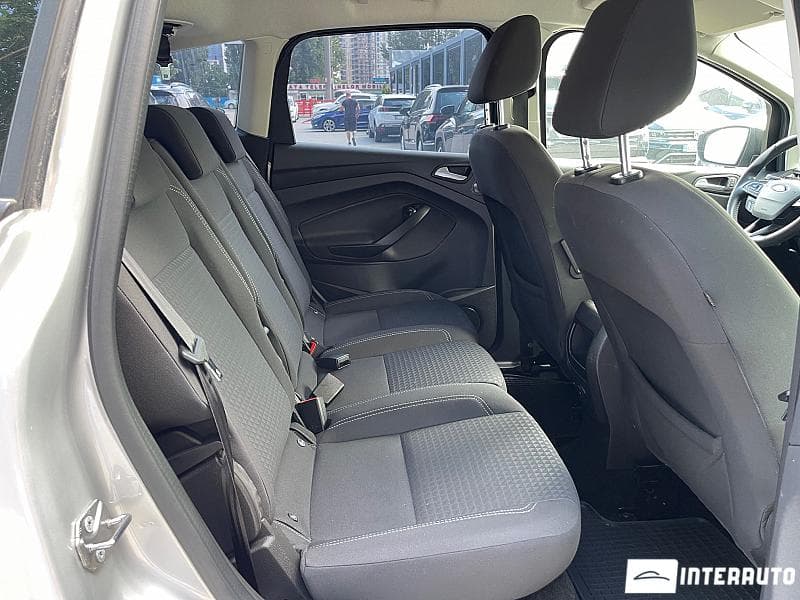 Ford C-MAX 2017 — Миниатюра 17