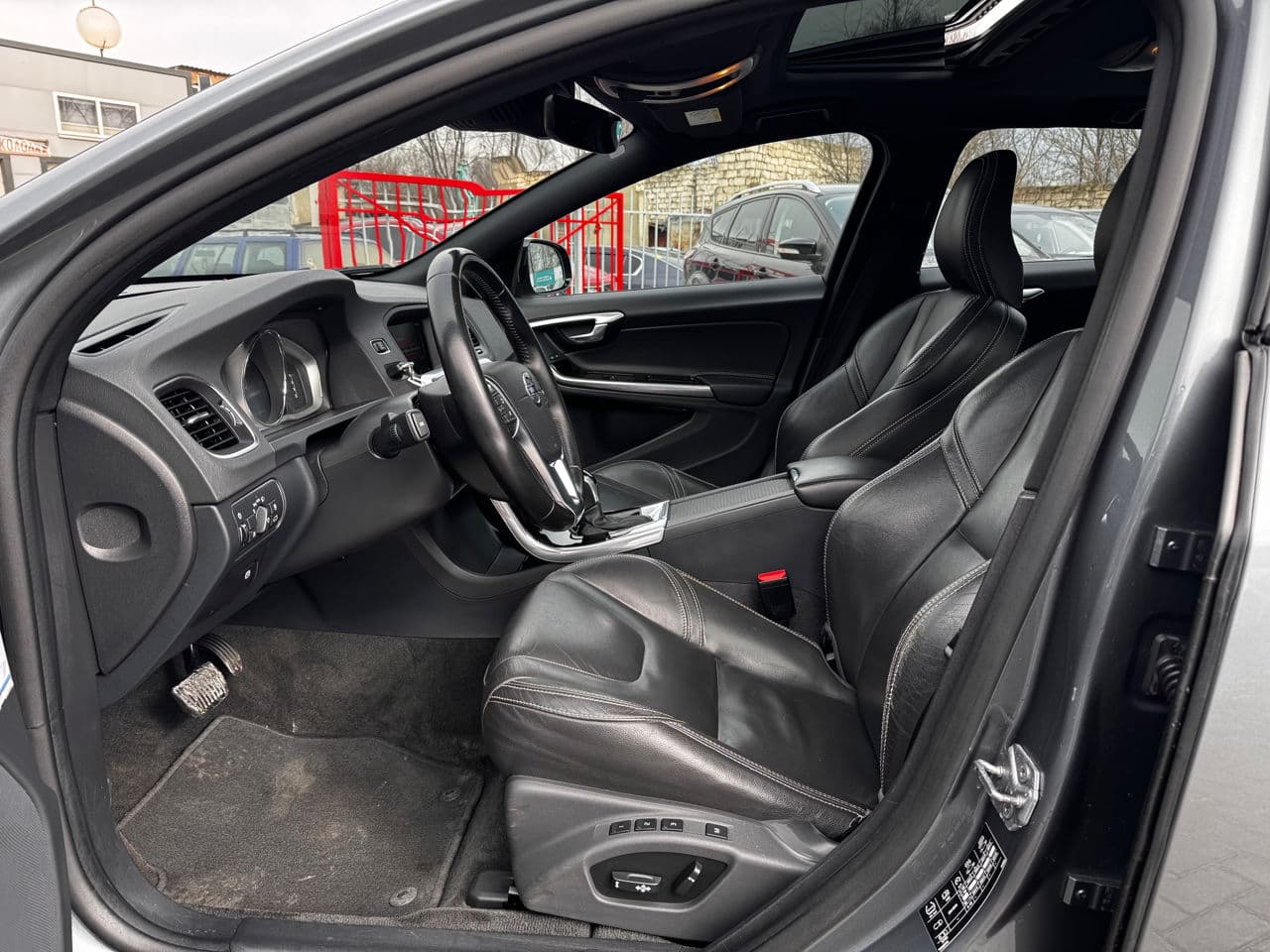 Volvo V 60 2016 — Миниатюра 5