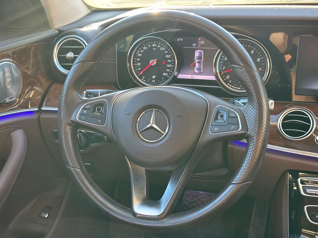Mercedes E 300 2016 — Миниатюра 7