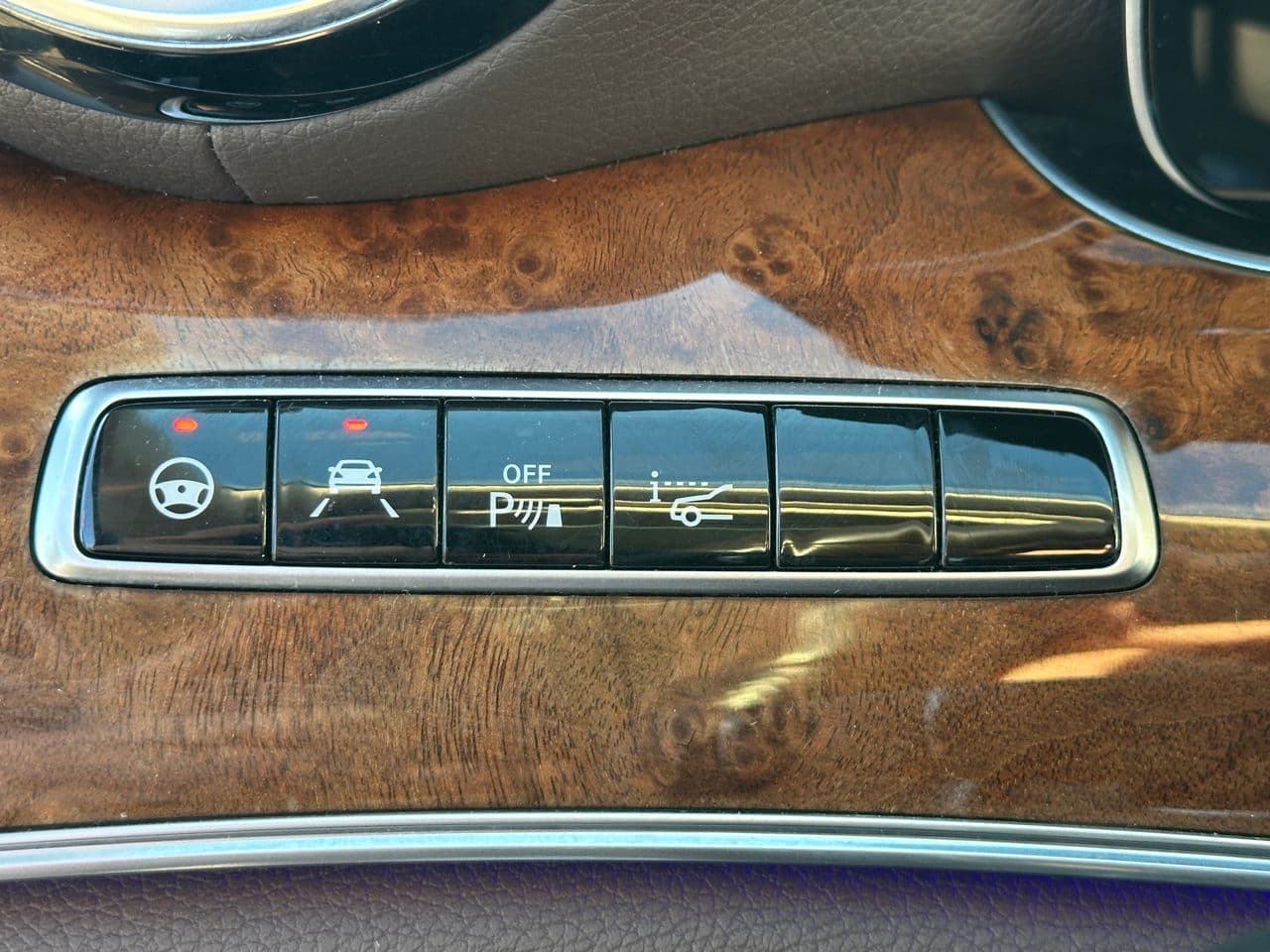 Mercedes E 300 2016 — Миниатюра 21