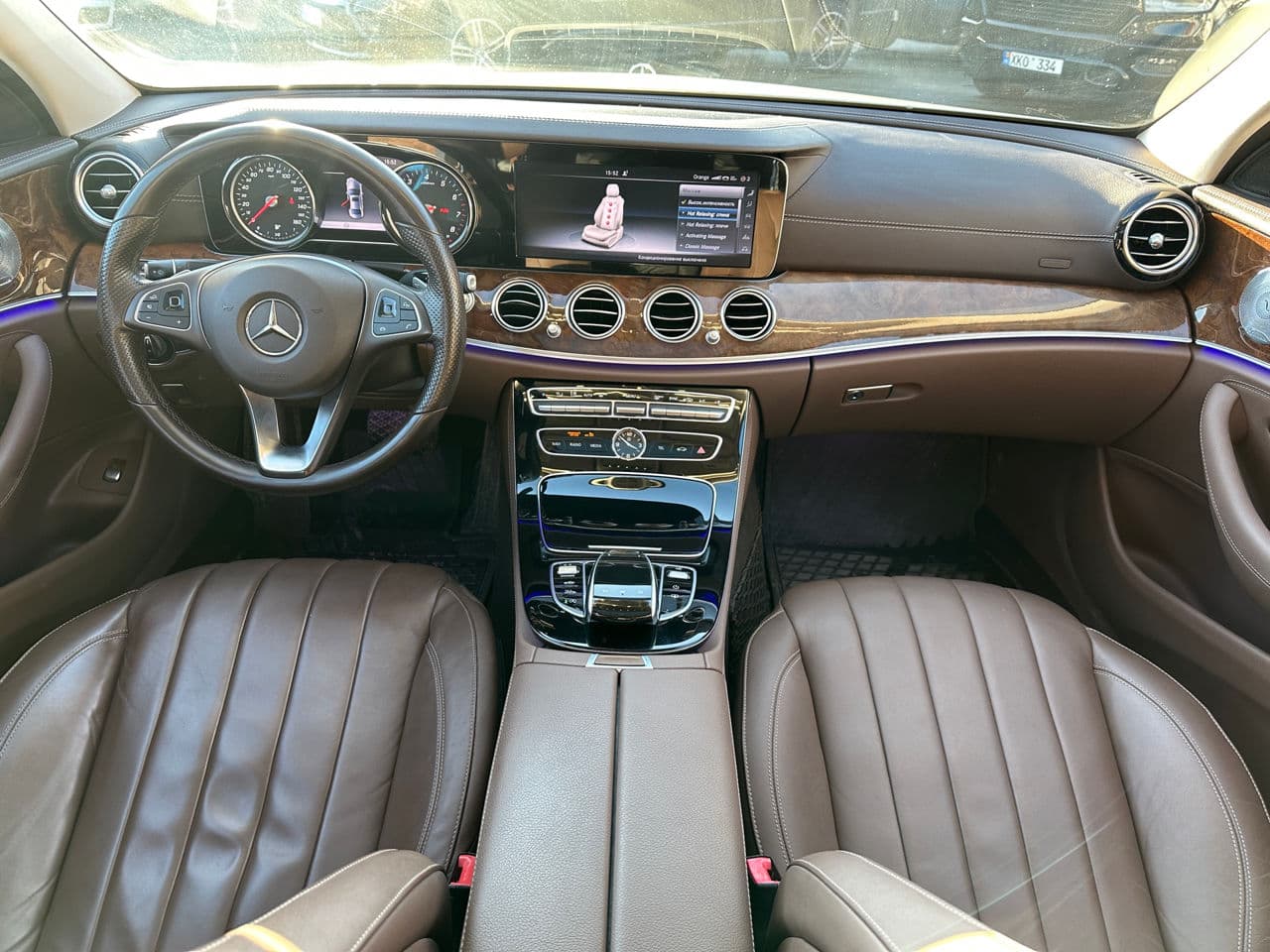 Mercedes E 300 2016 — Миниатюра 6