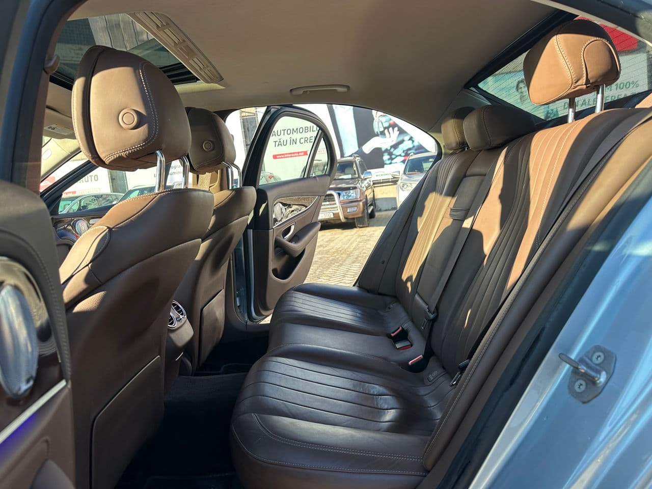 Mercedes E 300 2016 — Миниатюра 15
