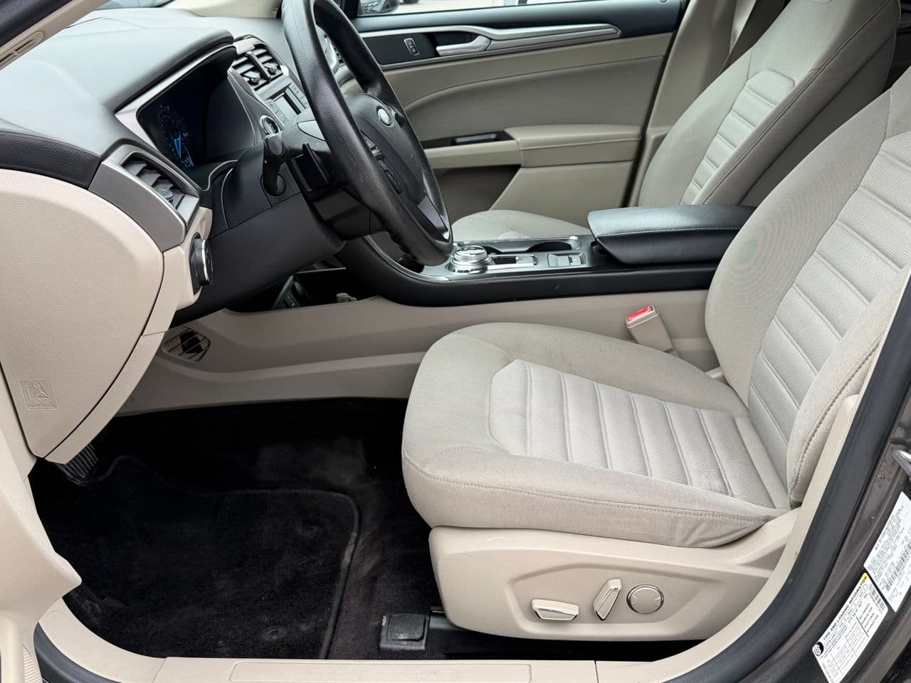Ford Fusion 2017 — Миниатюра 6
