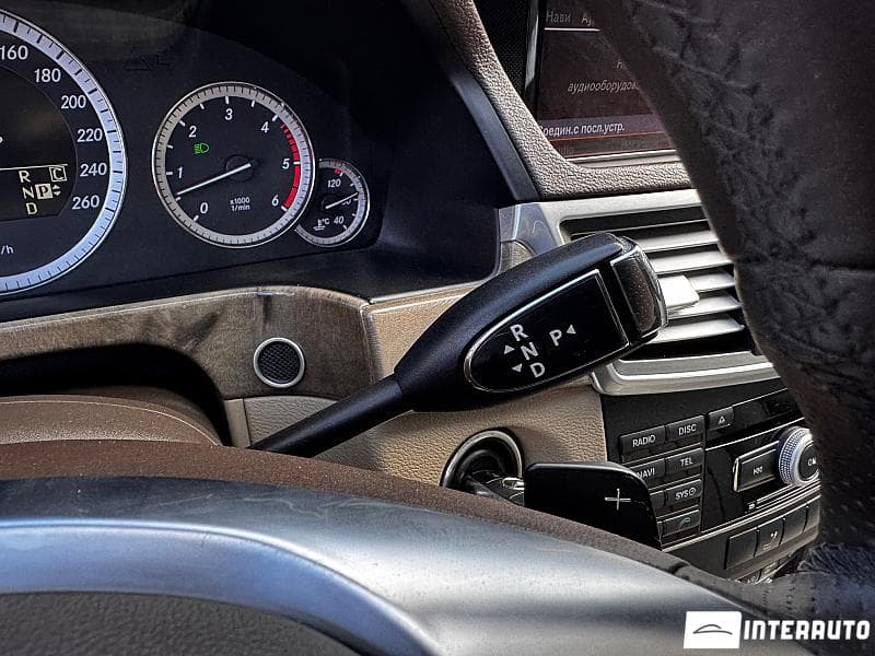 Mercedes E 350 2009 — Миниатюра 13
