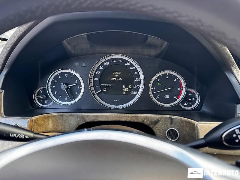 Mercedes E 350 2009 — Миниатюра 9