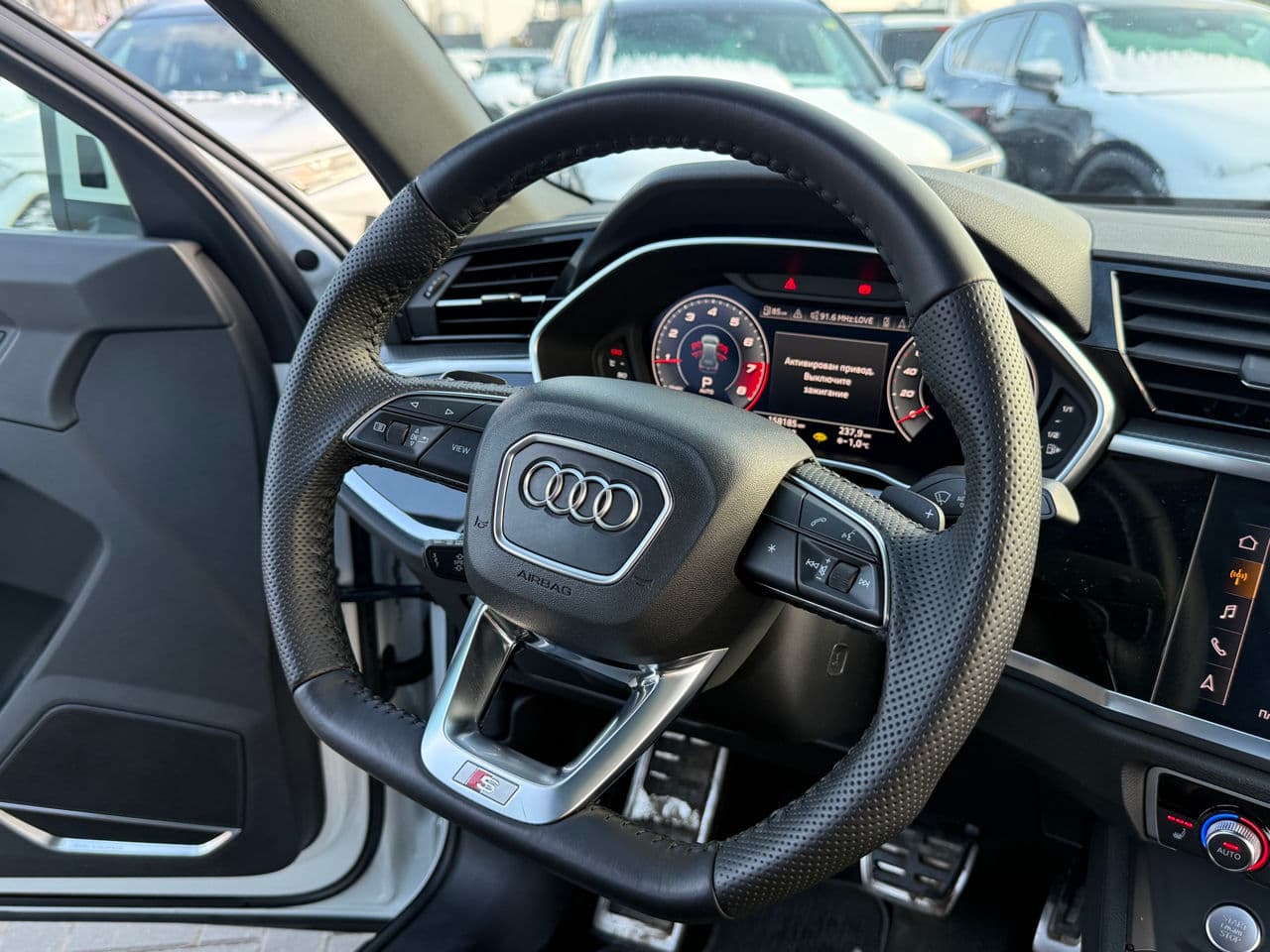 Audi Q3 2019 — Миниатюра 7