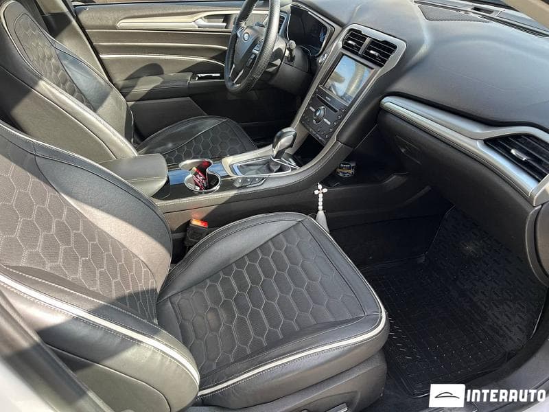 Ford Mondeo 2018 — Миниатюра 6
