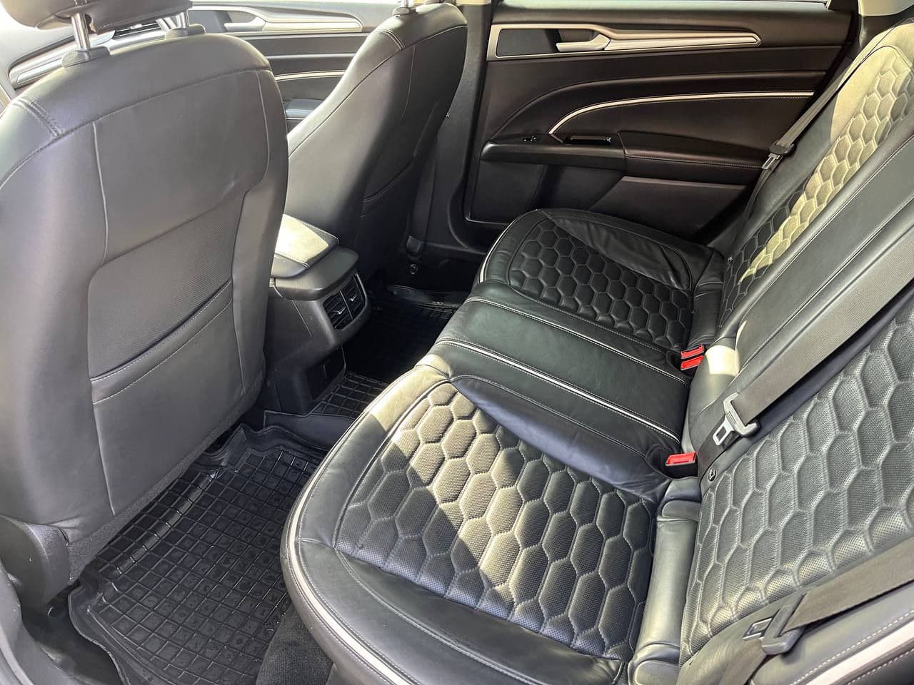 Ford Mondeo 2018 — Миниатюра 18