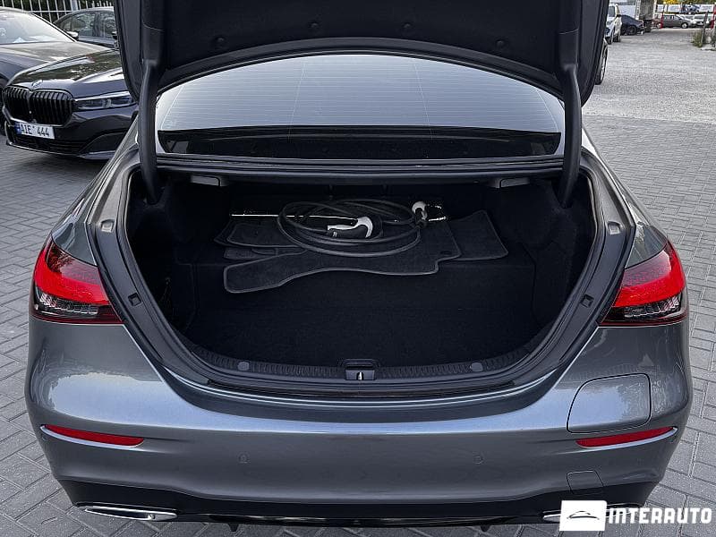Mercedes E 300e 2020 — Миниатюра 17