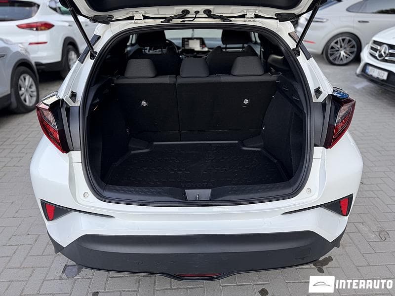 Toyota C-HR 2021 — Миниатюра 5