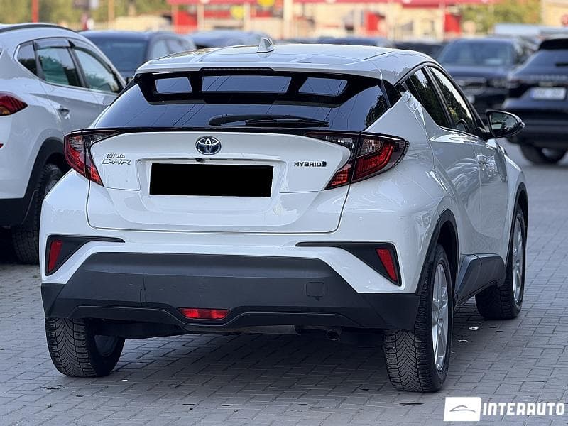 Toyota C-HR 2021 — Миниатюра 2