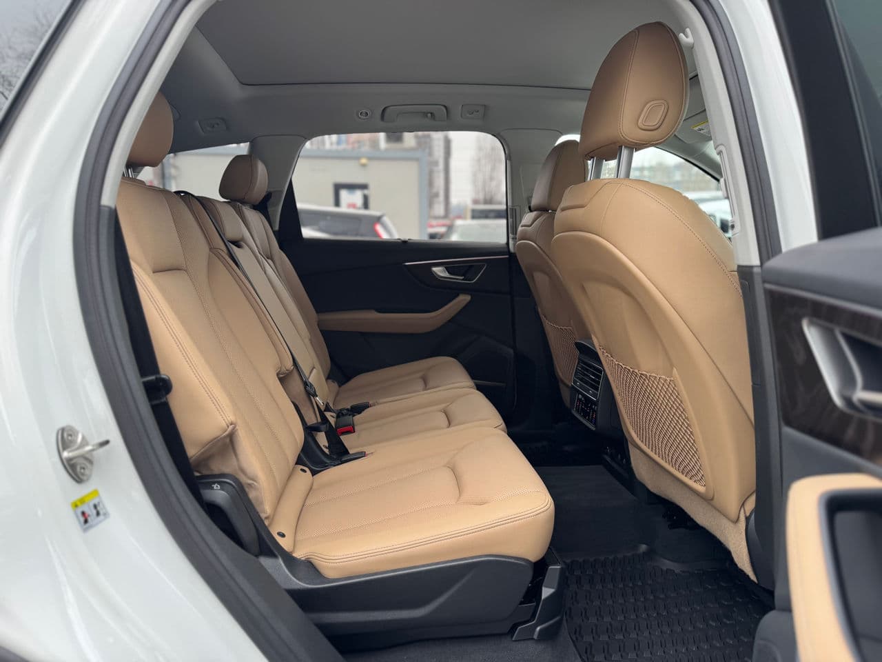 Audi Q7 2024 — Миниатюра 19