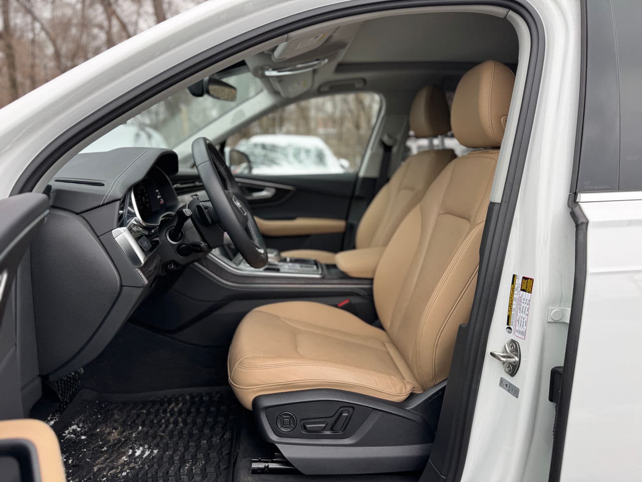 Audi Q7 2024 — Миниатюра 5