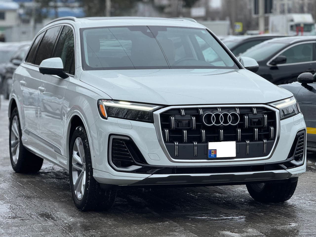 Audi Q7 2024 — Миниатюра 3
