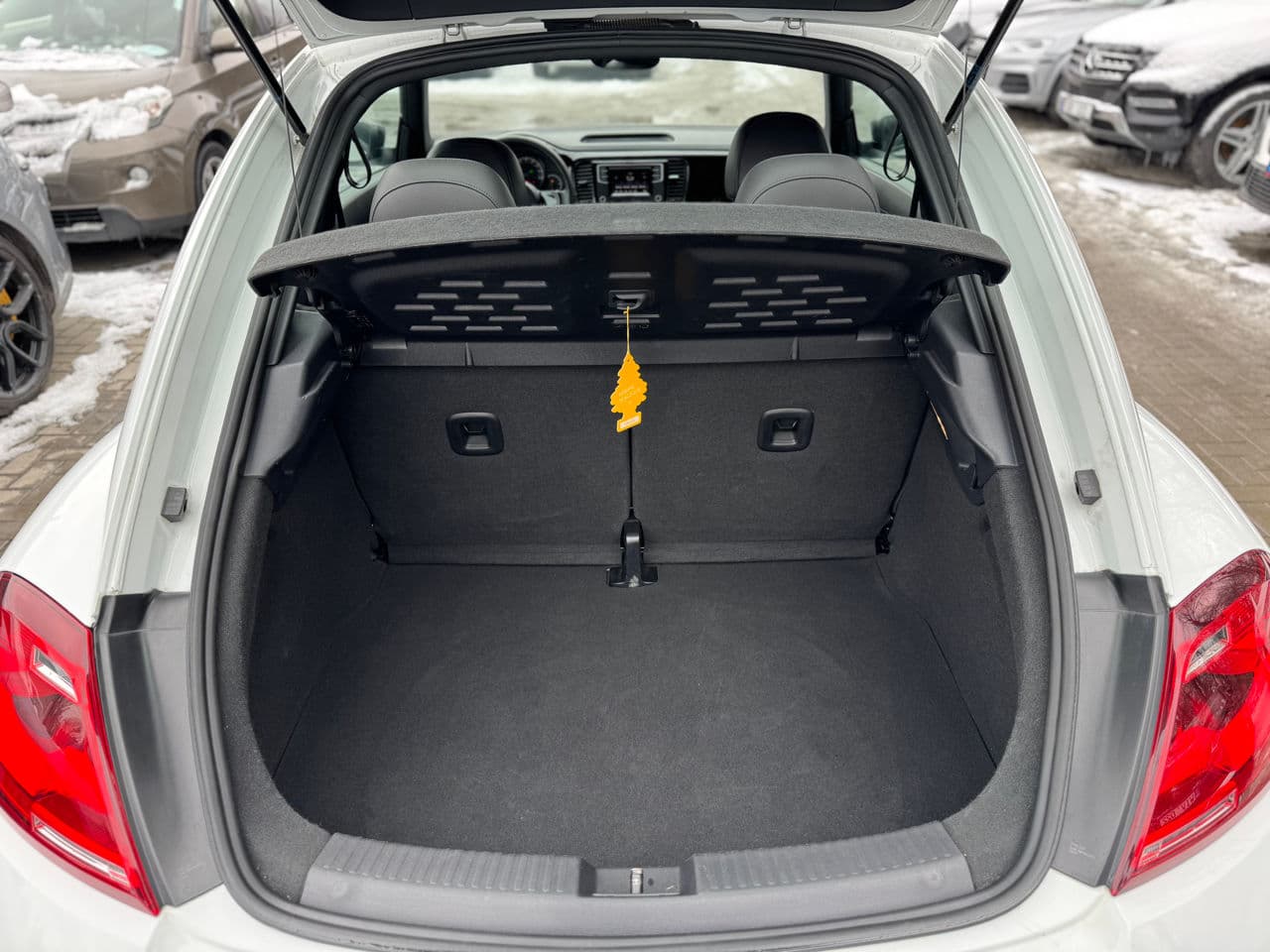 Volkswagen Beetle 2017 — Миниатюра 20