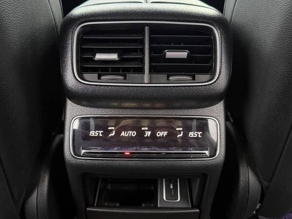 2019 Mercedes GLE 300d — Miniatură 18