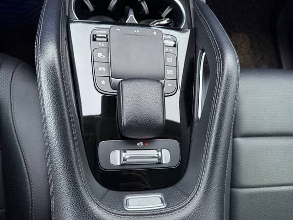 2019 Mercedes GLE 300d — Miniatură 13