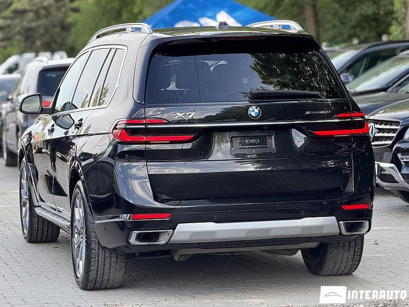BMW X7 4.0i 2024 — Миниатюра 5