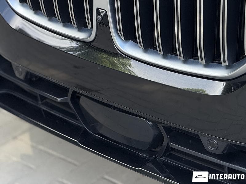 BMW X7 4.0i 2024 — Миниатюра 4