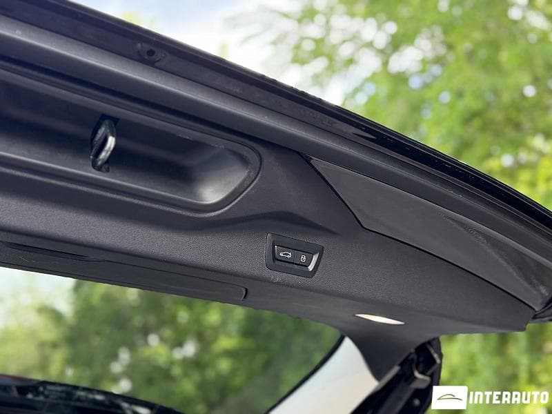 BMW X7 4.0i 2024 — Миниатюра 7