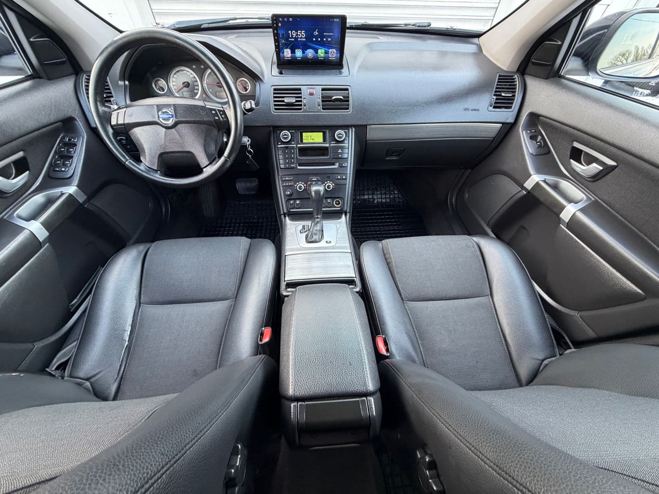 Volvo XC 90 2010 — Миниатюра 9