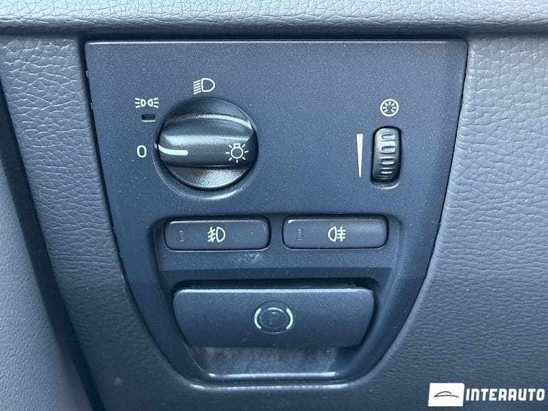 Volvo XC 90 2010 — Миниатюра 8