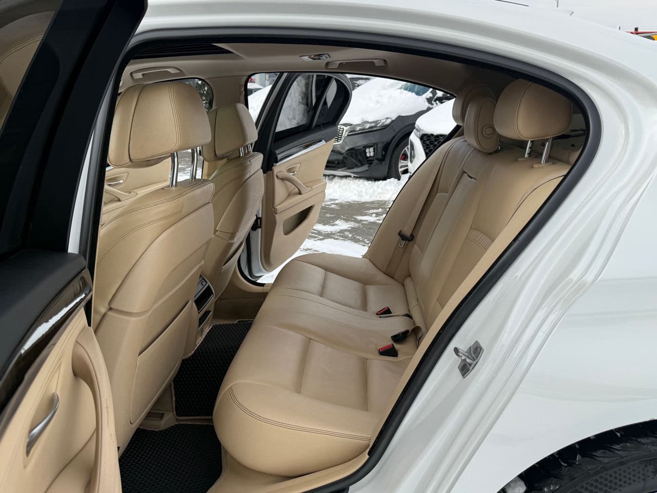 BMW 528 2015 — Миниатюра 12