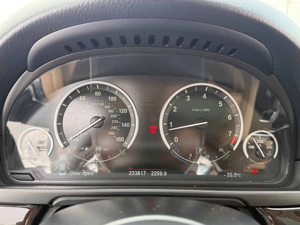 BMW 528 2015 — Миниатюра 8