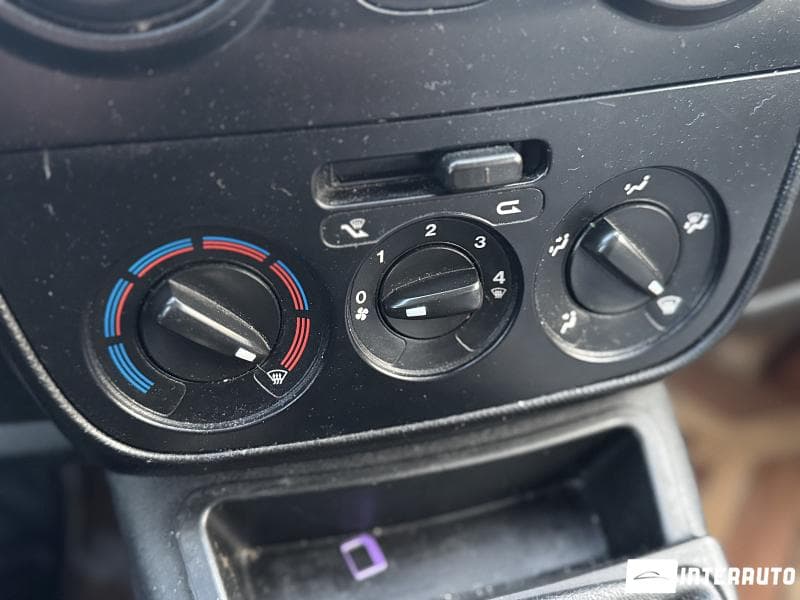 Fiat Fiorino 2013 — Миниатюра 11