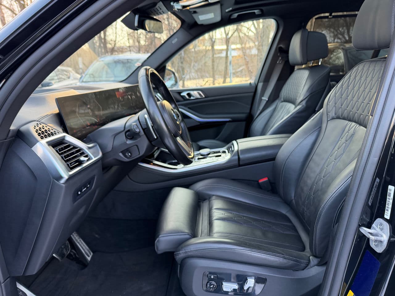 2023 BMW X5 5.0e — Miniatură 7