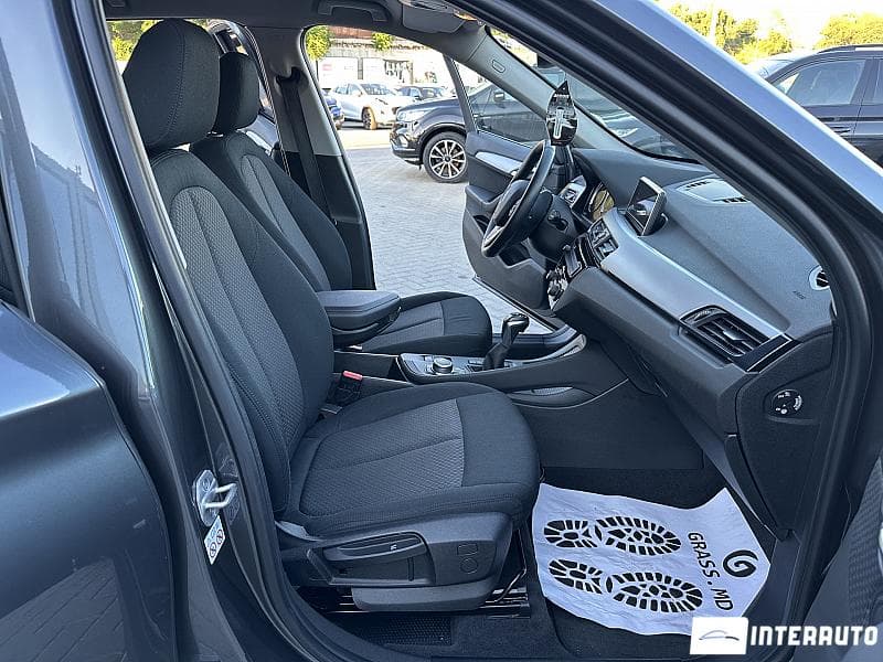 2020 BMW X1 2.5e — Miniatură 15