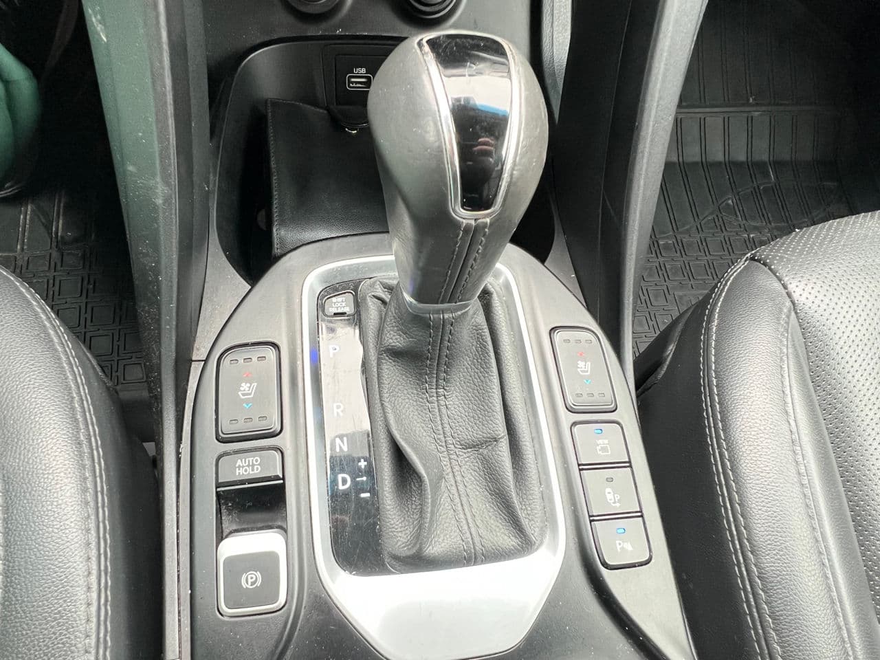 Hyundai Santa Fe 2015 — Миниатюра 9