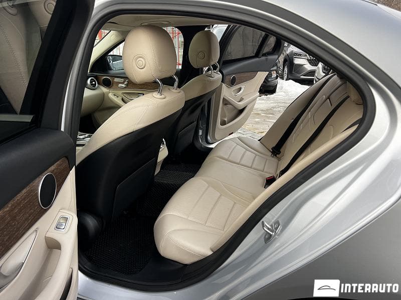 Mercedes C 300 2019 — Миниатюра 16