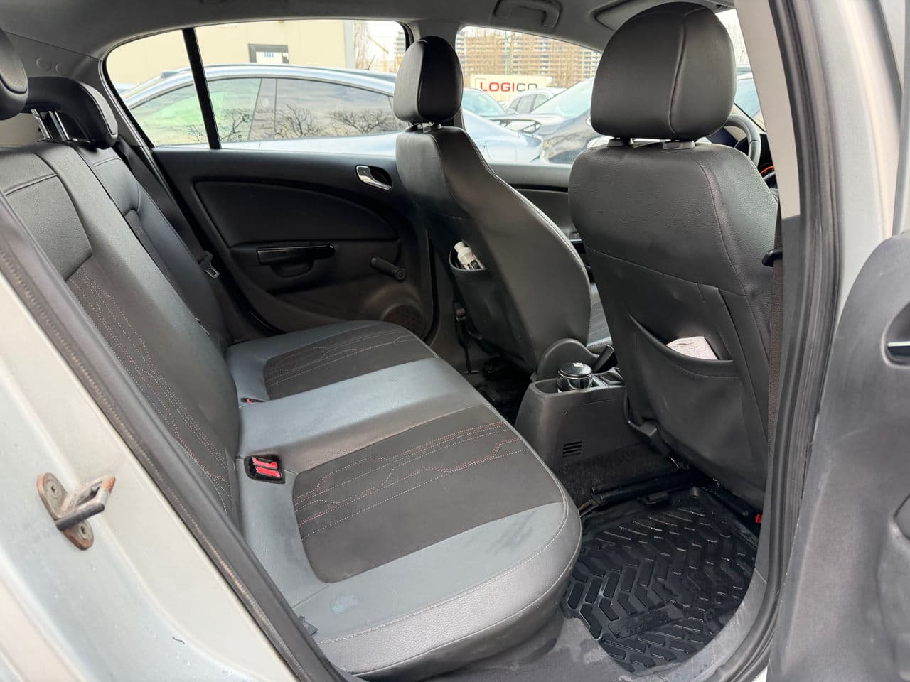 Opel Corsa 2012 — Миниатюра 15