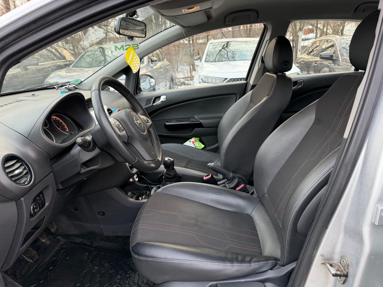 Opel Corsa 2012 — Миниатюра 5