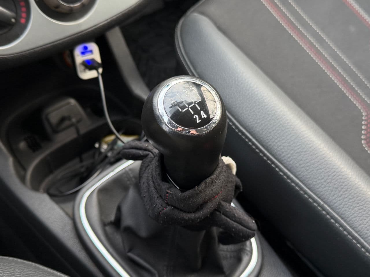 Opel Corsa 2012 — Миниатюра 13